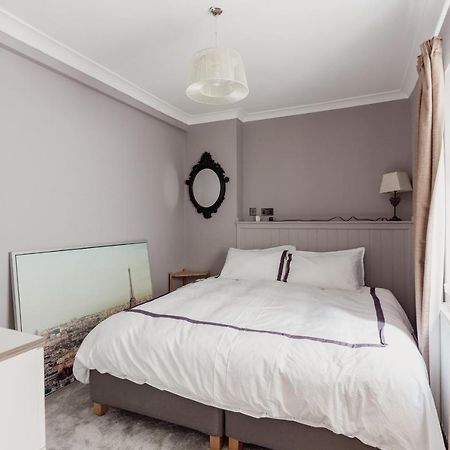 Charming & Beautiful 2 Bed Flat In Zone 1 Διαμέρισμα Λονδίνο Εξωτερικό φωτογραφία